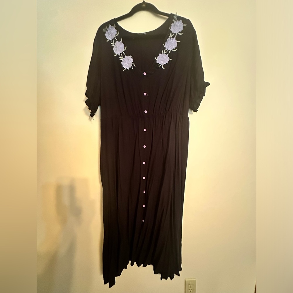 BloomChic black dress